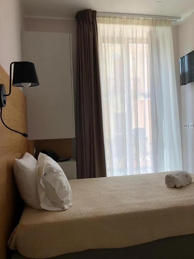 Albergo Milazzo INN - AiMori 3*,  Italia